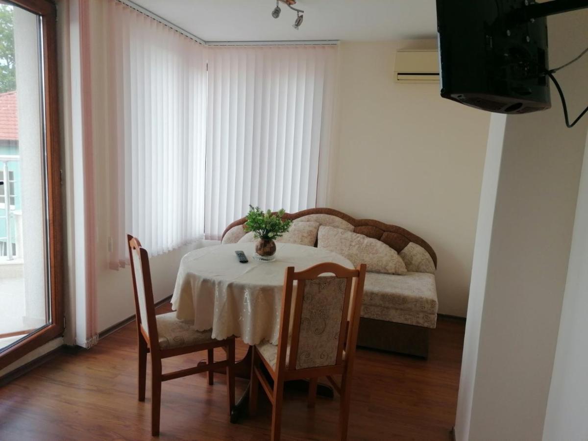 Villa Mareli Царево Екстер'єр фото